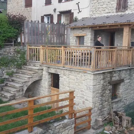 La Maison D'aubin Appartement *